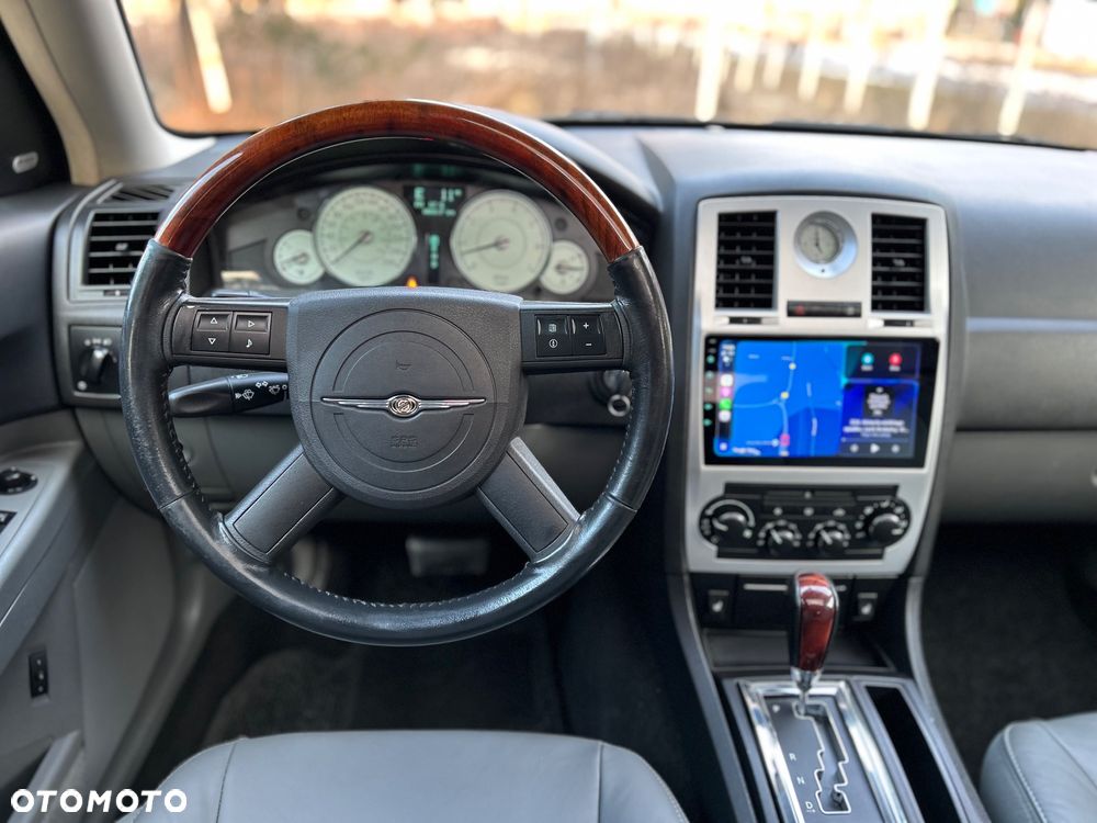 Chrysler 300C 5.7 Automatik - 9
