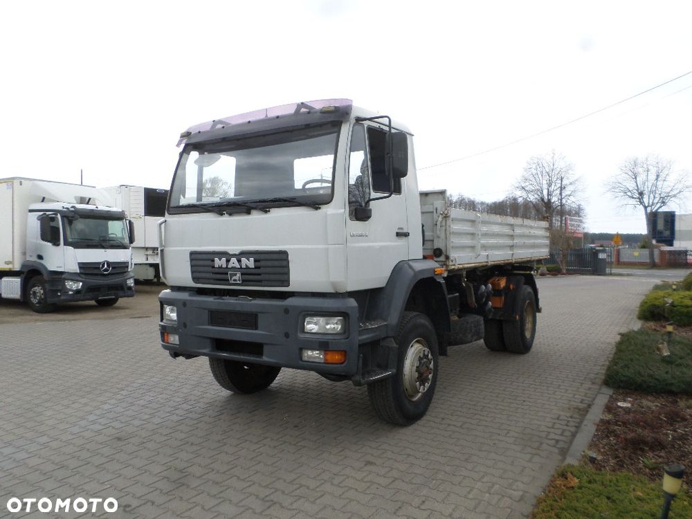 MAN LE280B 4X4 - 2