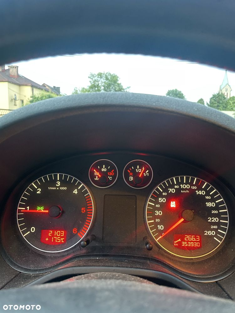 Audi A3 3-drzwiowe - 4