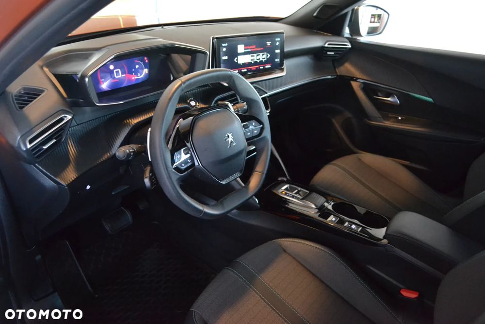 Peugeot 2008 1.2 PureTech Allure Pack S&S EAT8 - 12