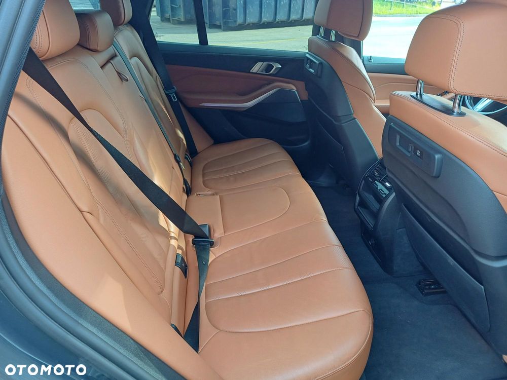 BMW X5 - 26