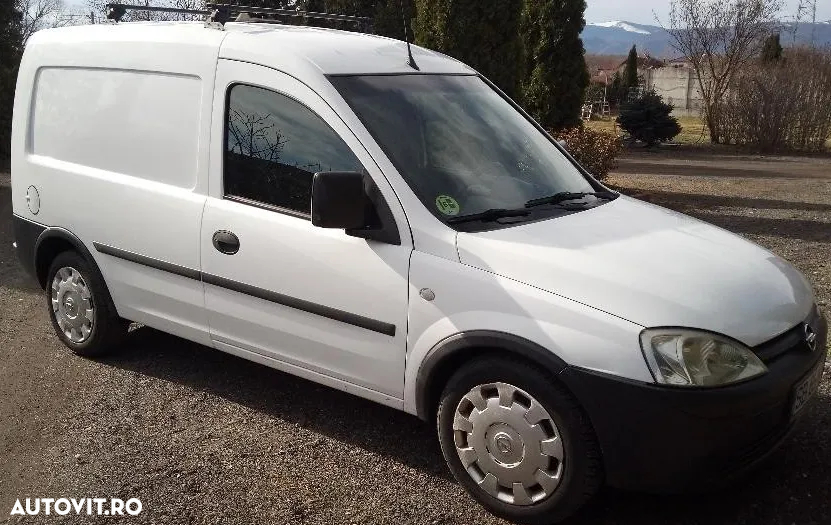 Opel COMBO - 4