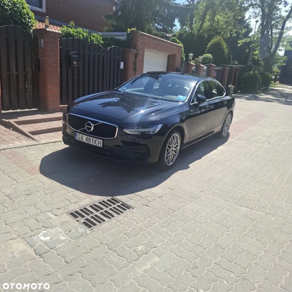 Volvo S90 - 1