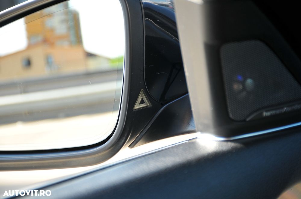 BMW Seria 5 530d Sport-Aut. - 21