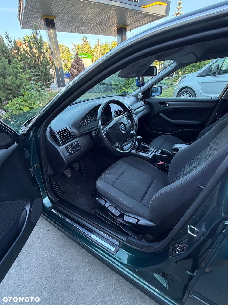 BMW Seria 3 320d - 5