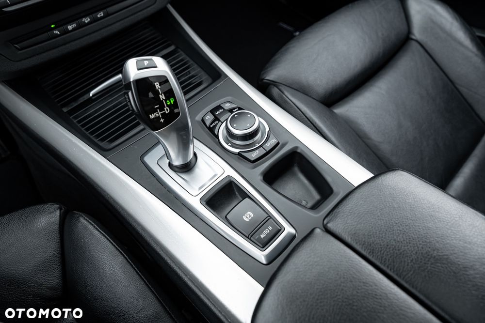 BMW X5 xDrive40d - 30