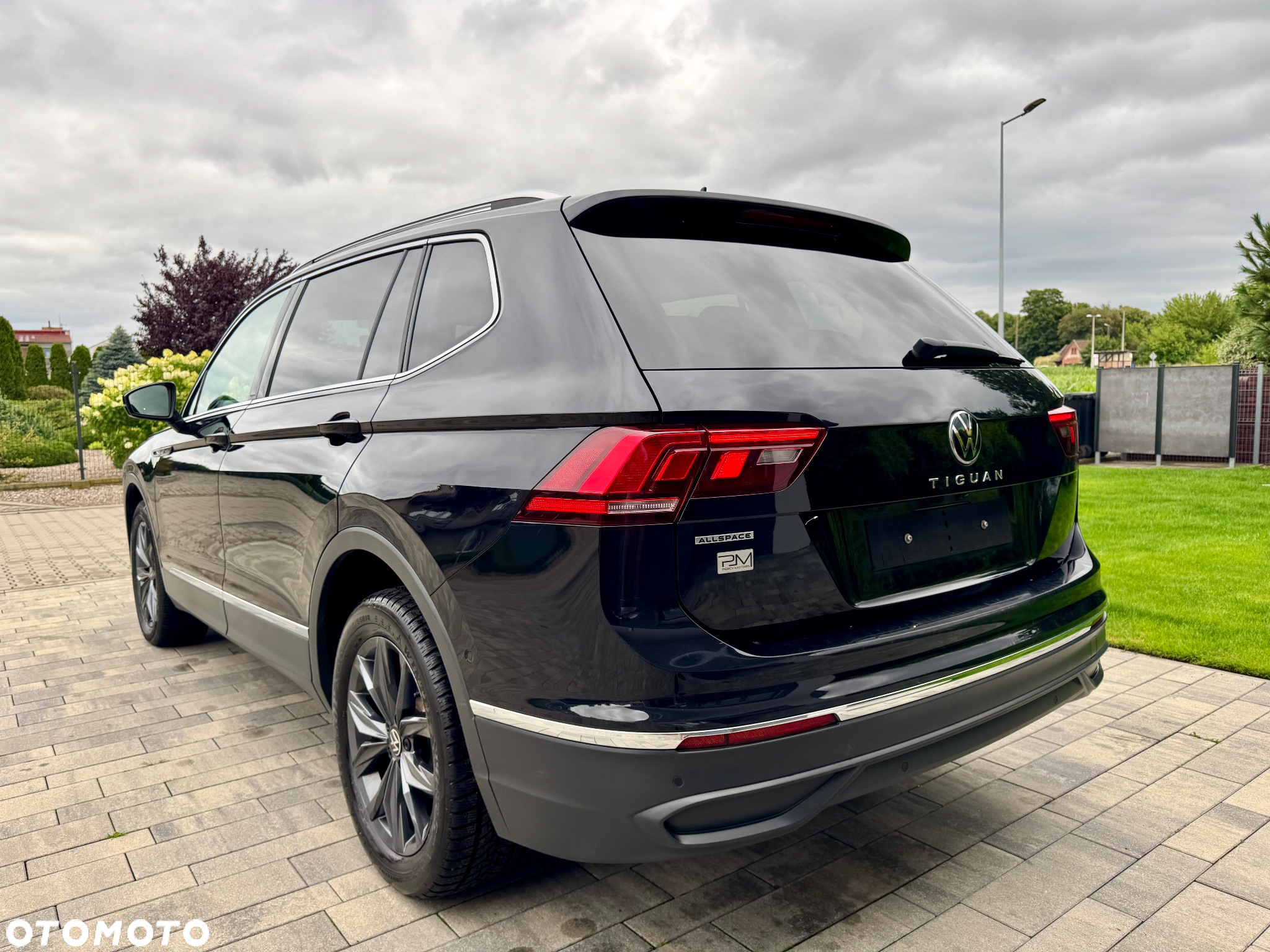Volkswagen Tiguan 2.0 TDI SCR DSG Elegance - 9