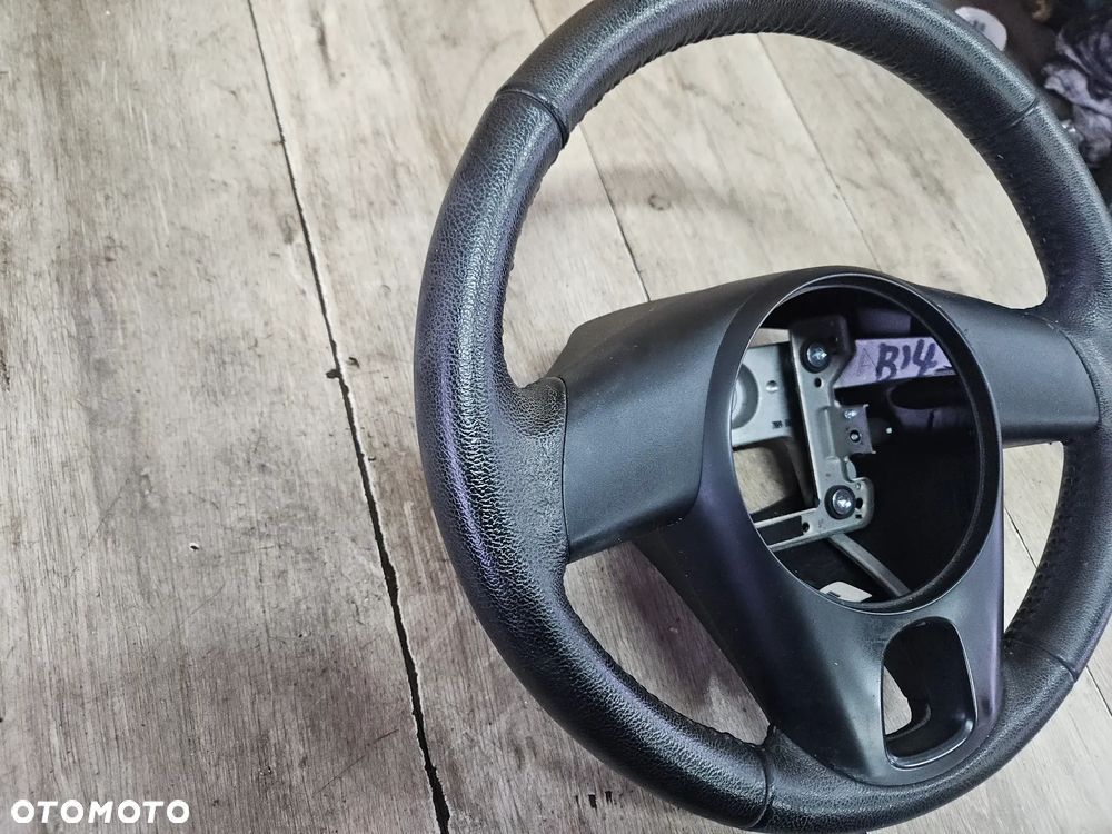 Kierownica skórzana Kia Picanto I lift 1,1 benzyna 2010r - 2