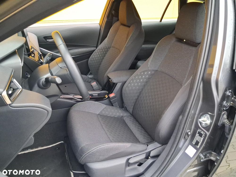 Toyota Corolla 1.8 Hybrid Comfort - 12