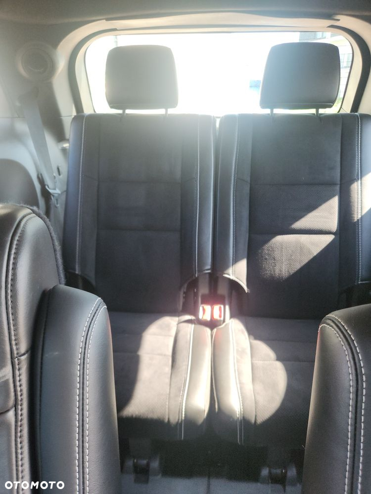 Dodge Durango 6.4 SRT - 14
