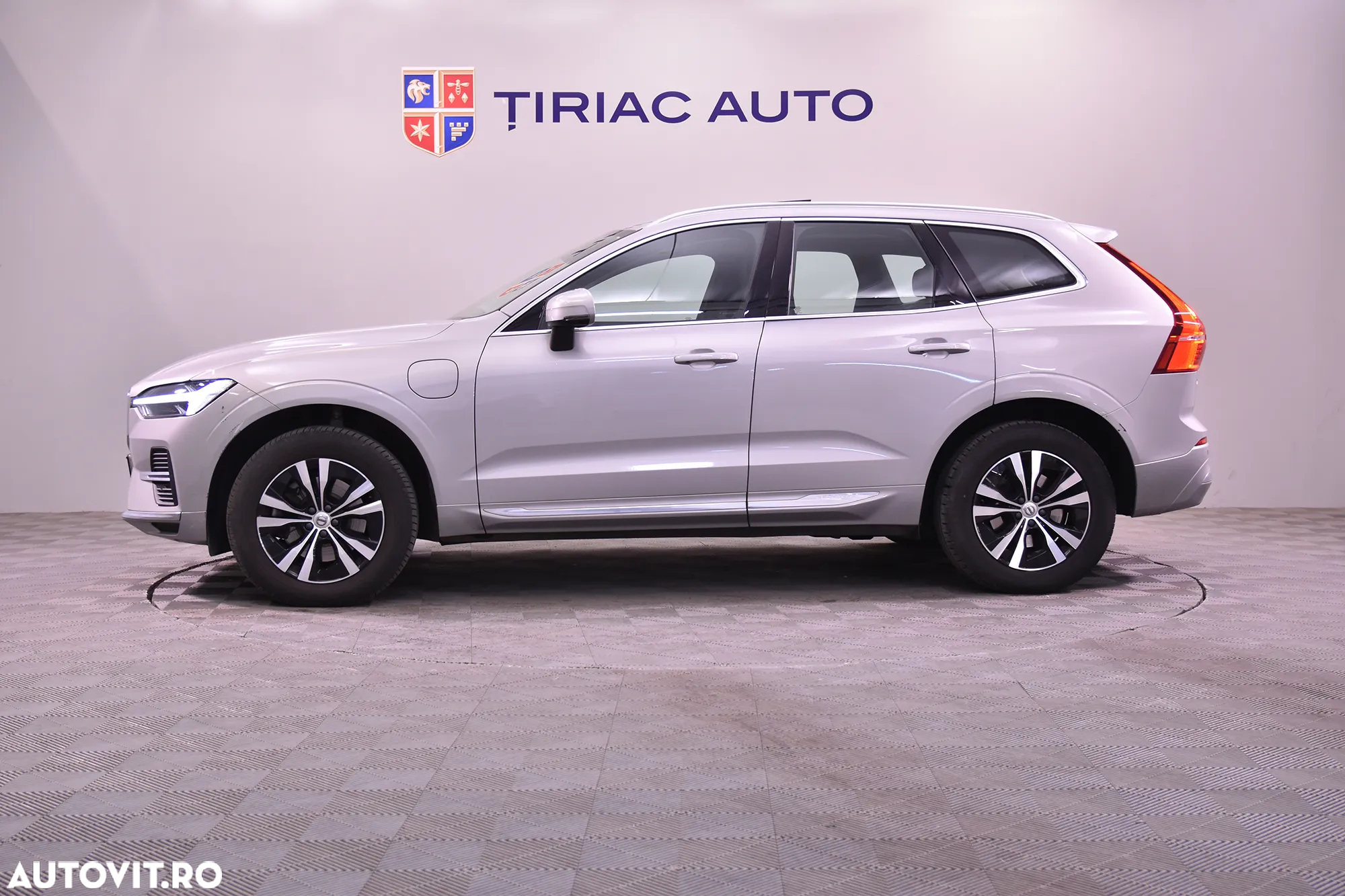 Volvo XC 60 Recharge T8 Twin Engine eAWD Inscription - 2