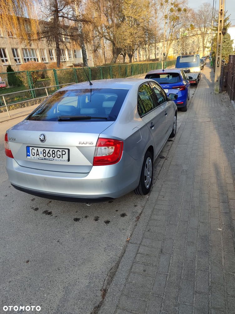 Skoda RAPID - 4