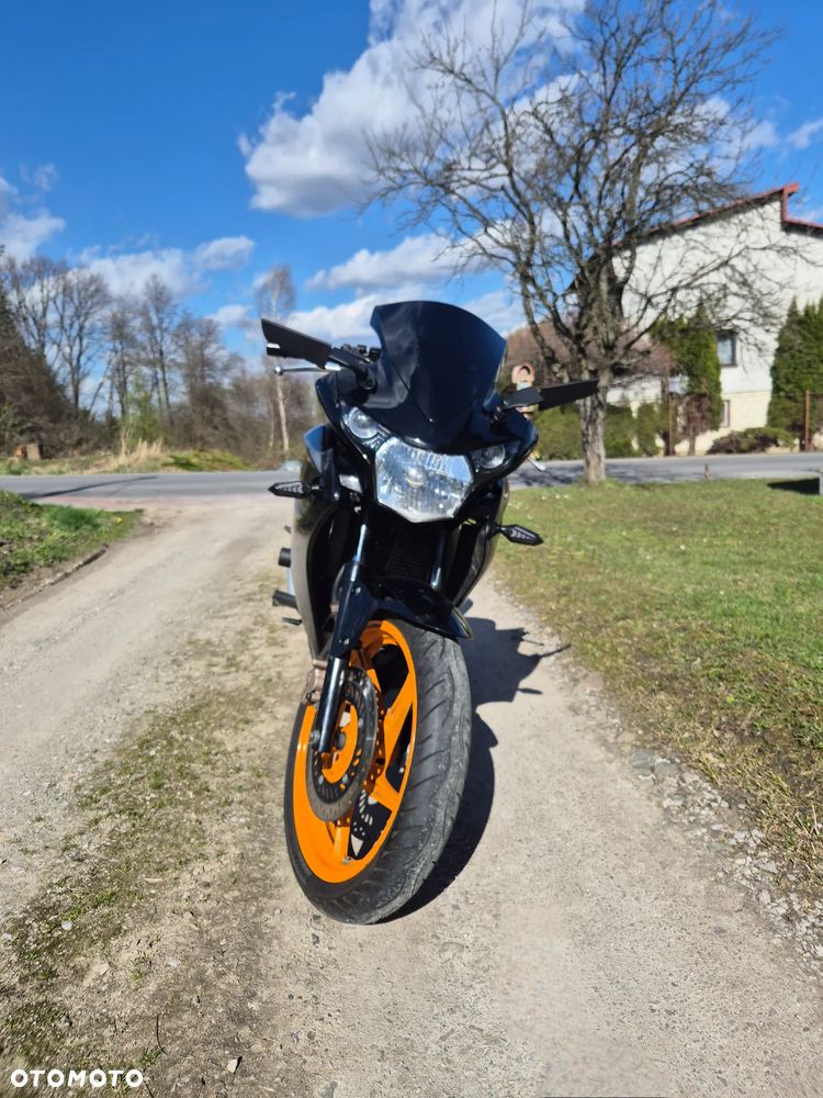 Honda CBR - 4