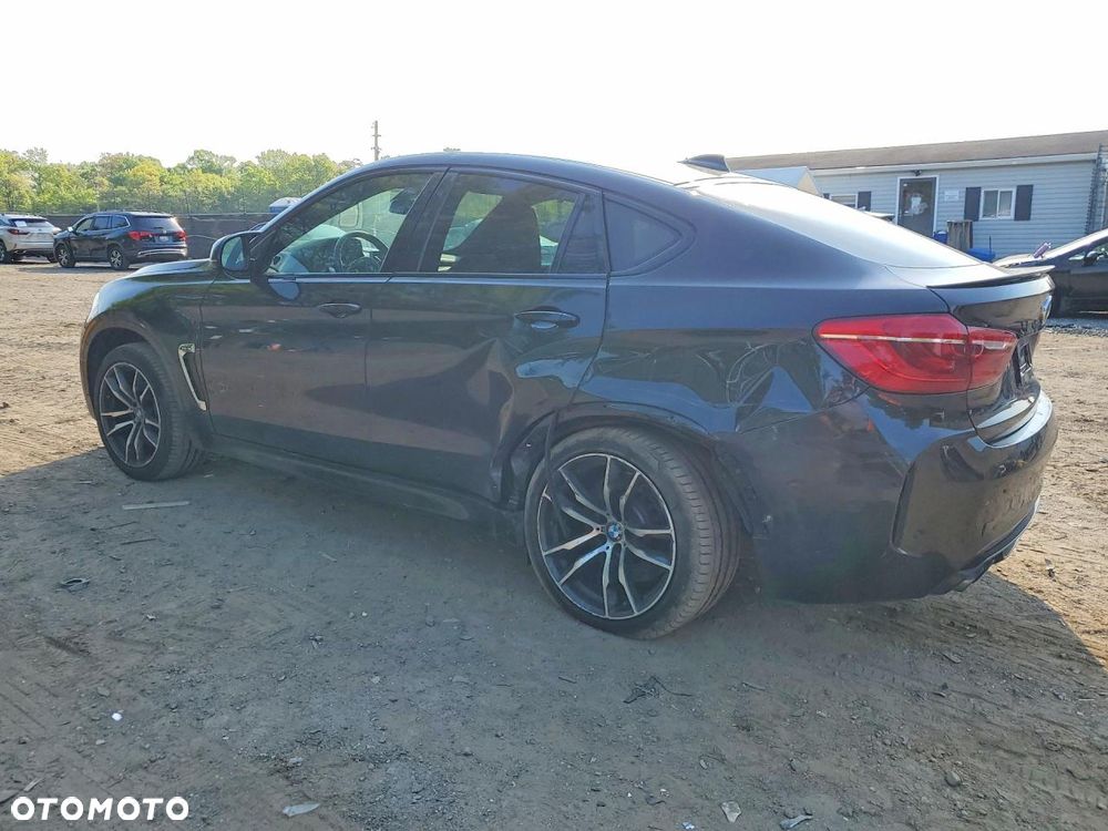 BMW X6M - 6