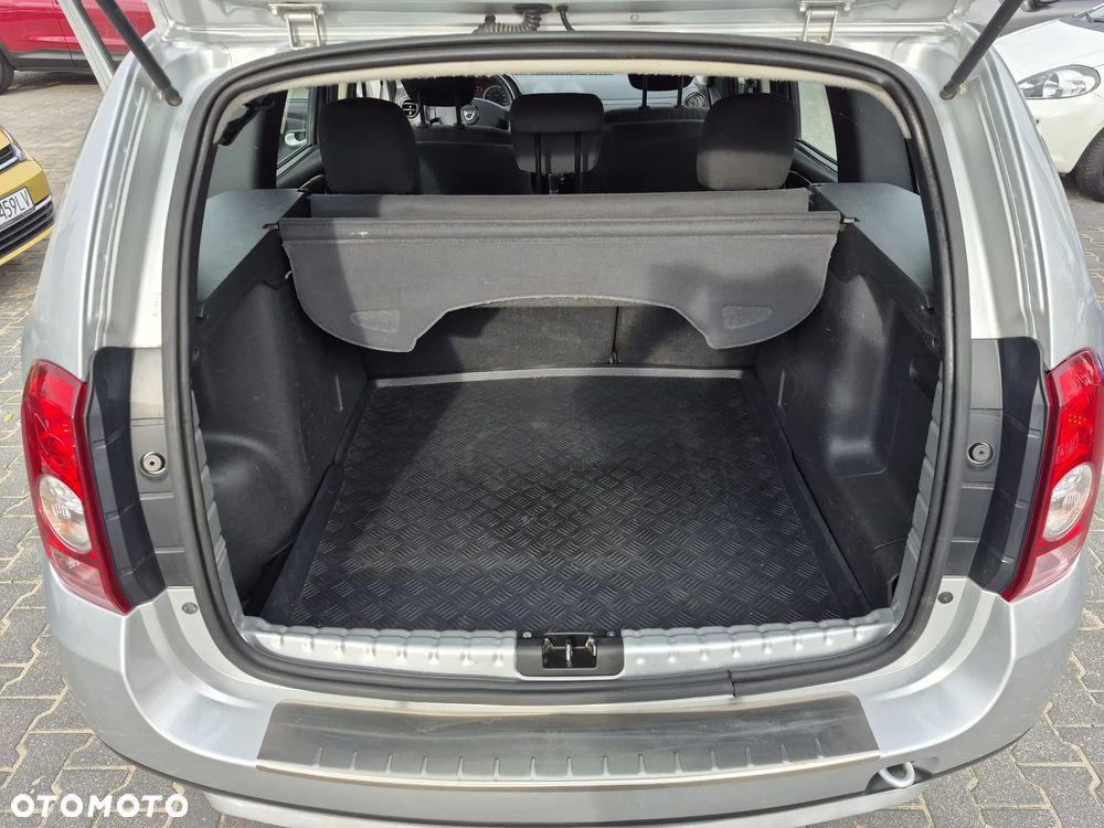 Dacia Duster 1.6 Laureate - 17