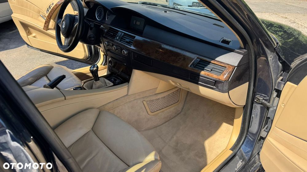 BMW Seria 5 530i - 16