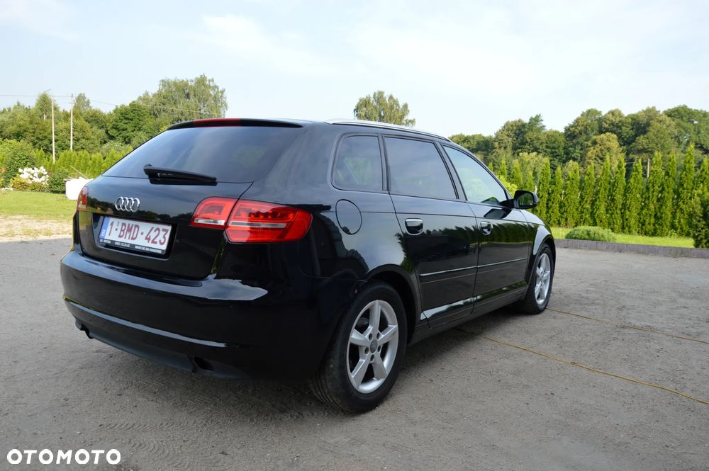Audi A3 Sportback 1.6 TDI Attraction - 6