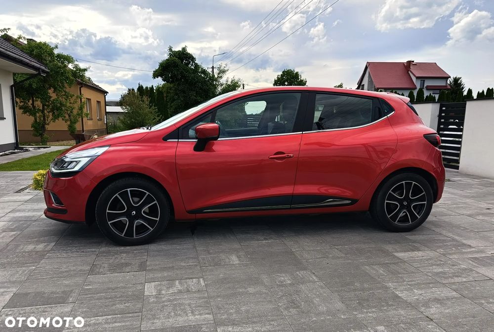 Renault Clio ENERGY TCe 120 EDC Initiale Paris - 10