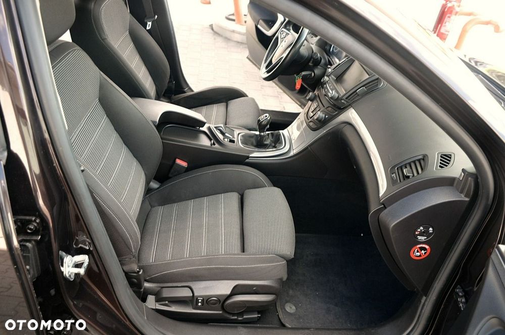 Opel Insignia - 20