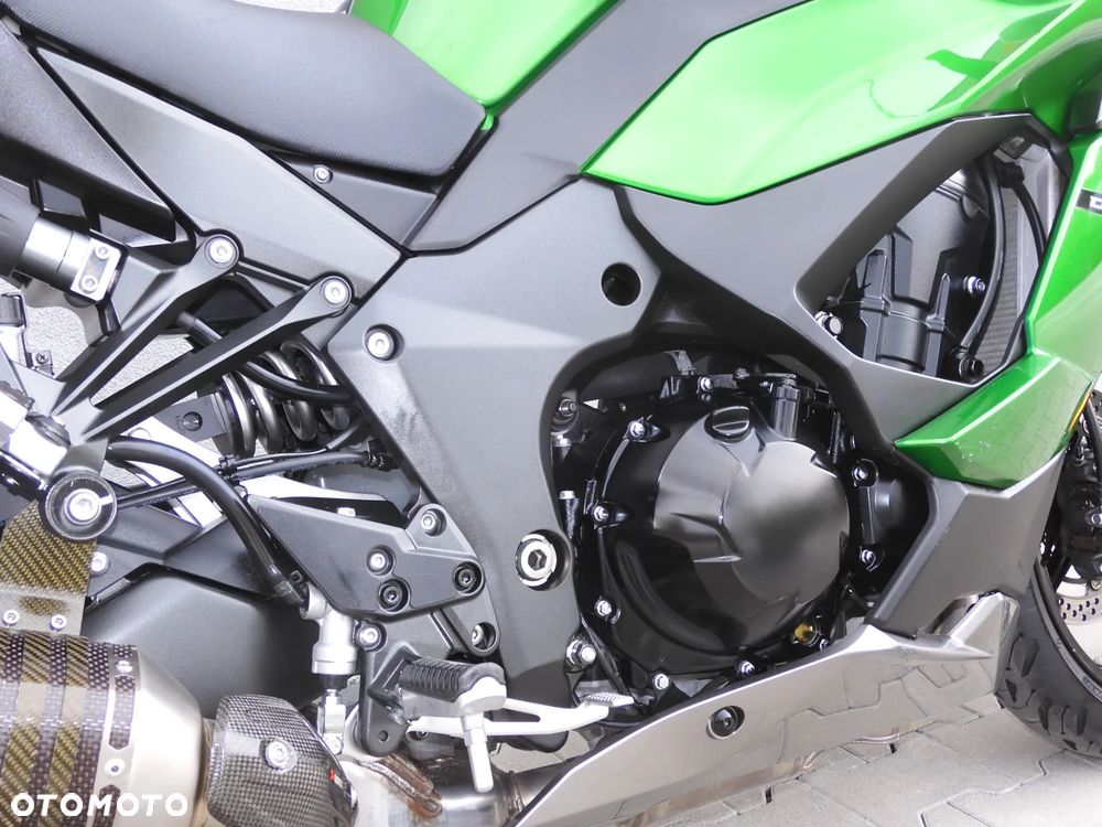 Kawasaki Ninja 1000 SX - 9