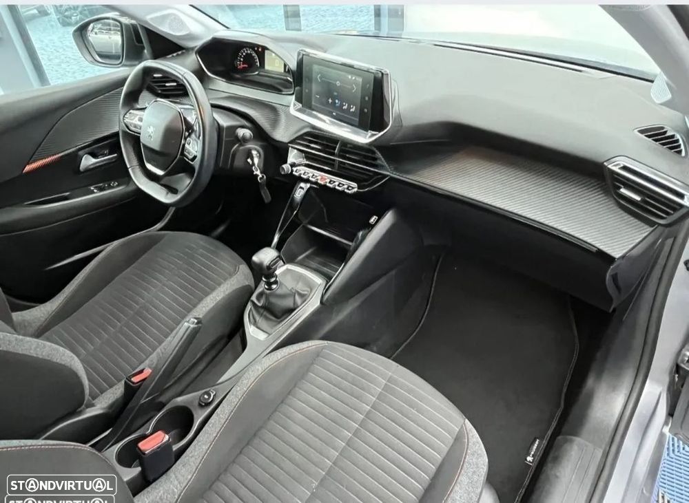 Peugeot 208 1.2 PureTech Active Pack — fotografia 13