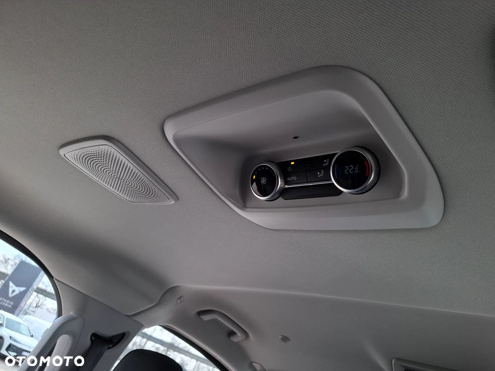 Volkswagen Caravelle 2.0 TDI L2 4Motion Style - 11