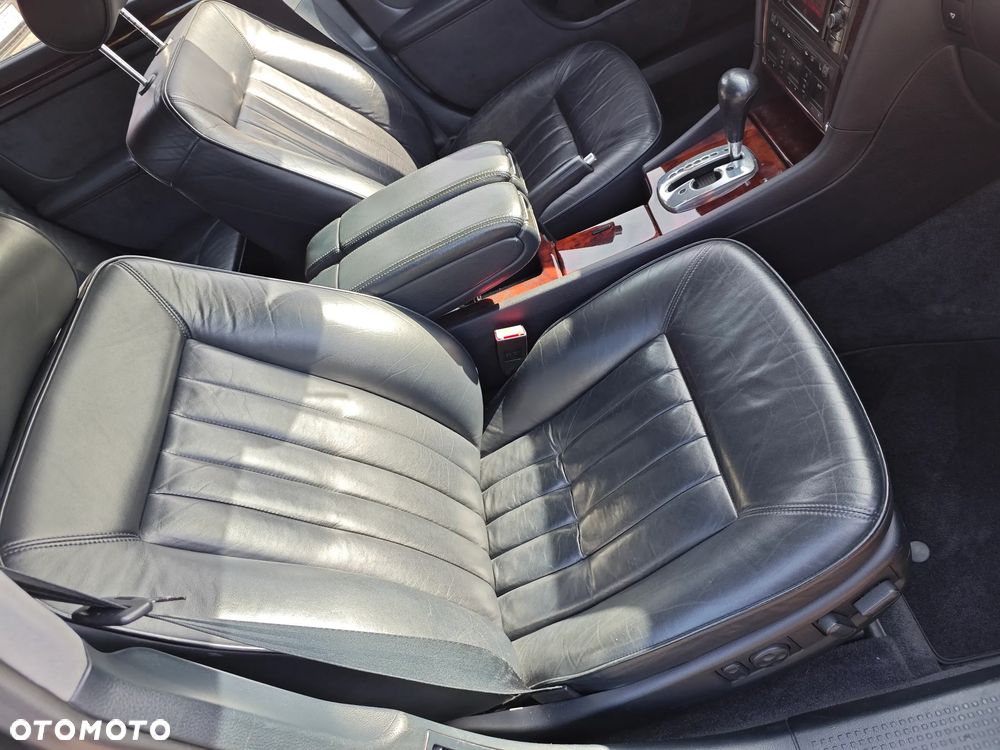 Audi A8 - 21
