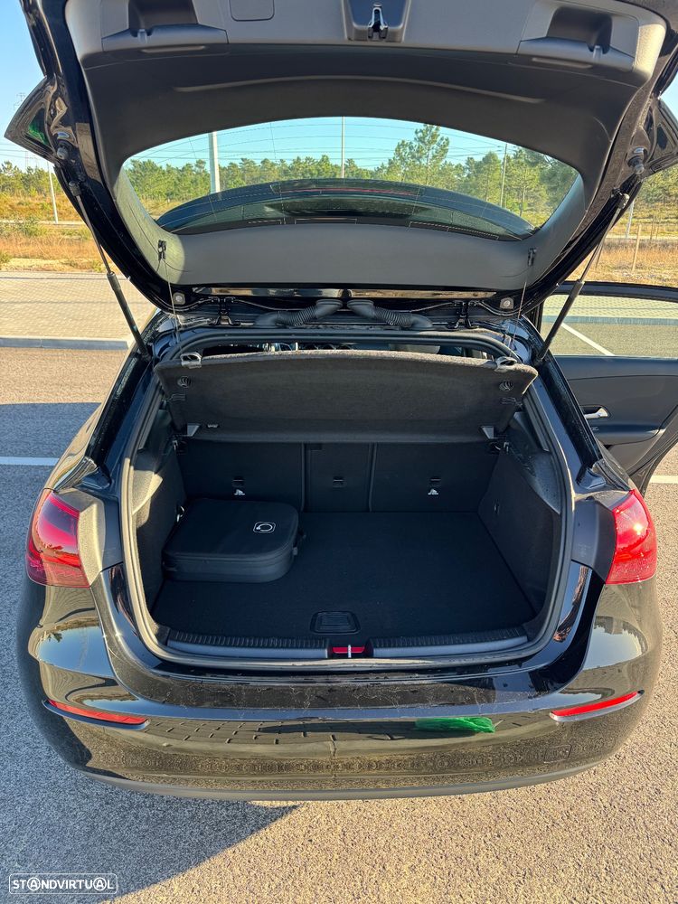 Mercedes-Benz A 250 e - 23