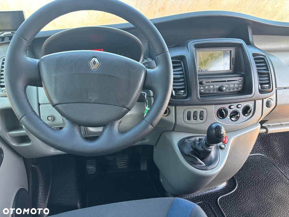 Renault Trafic - 17