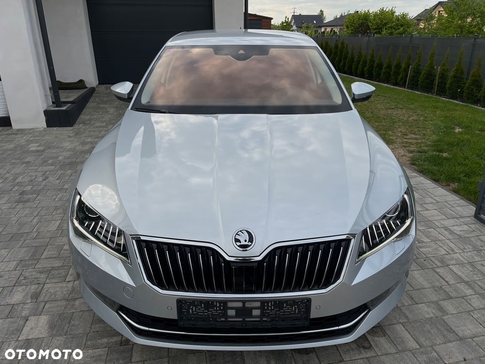 Skoda Superb 1.5 TSI ACT DSG Sportline - 3