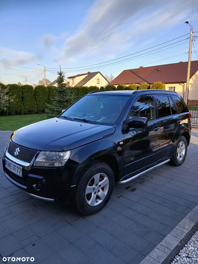 Suzuki Grand Vitara 2.0 - 1