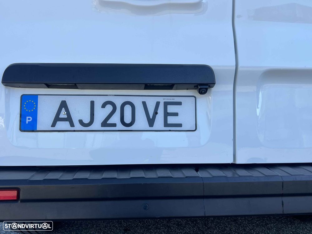 Renault Trafic L2H1 2.0 dci grand confort - 9