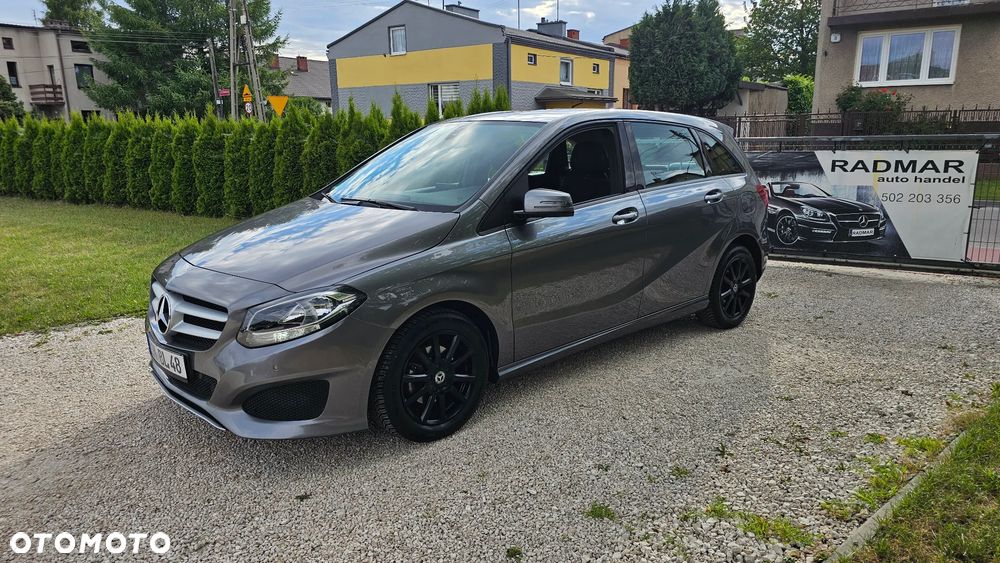 Mercedes-Benz Klasa B 180 d Edition - 4