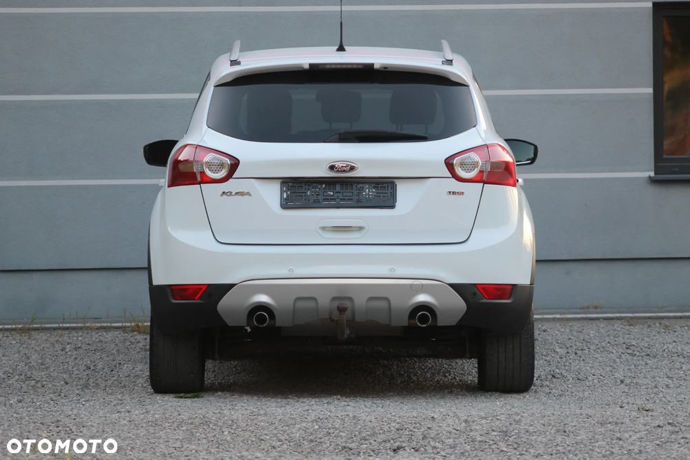 Ford Kuga 2.0 TDCi 4x4 Titanium - 12