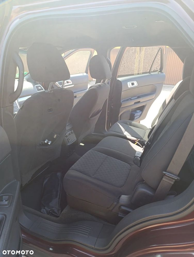 Ford Explorer - 6