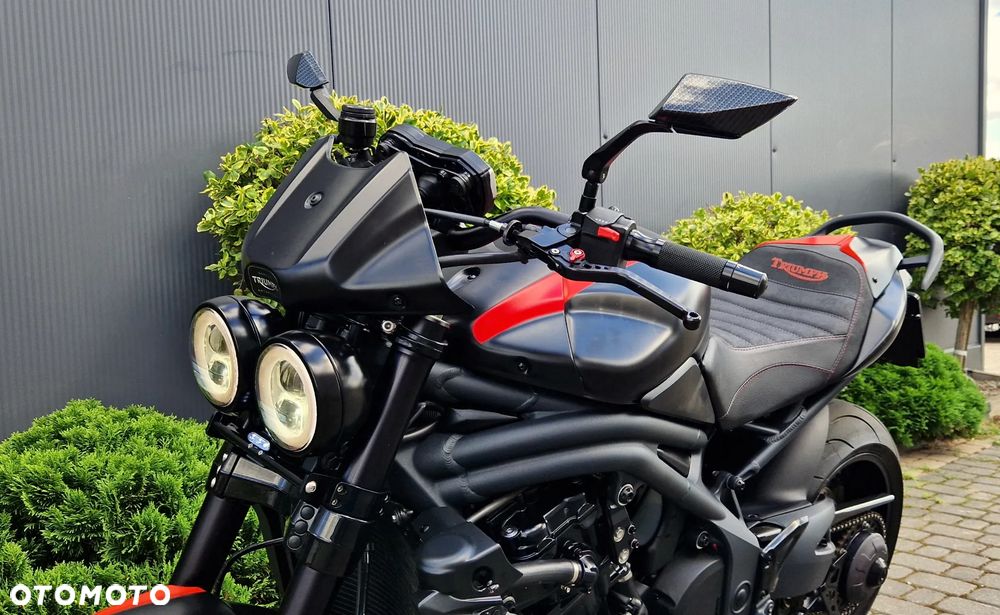 Triumph Speed Triple - 28