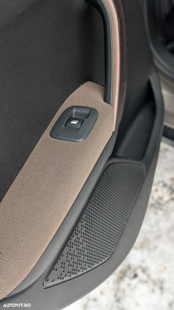 Peugeot 2008 PureTech 82 Allure - 25