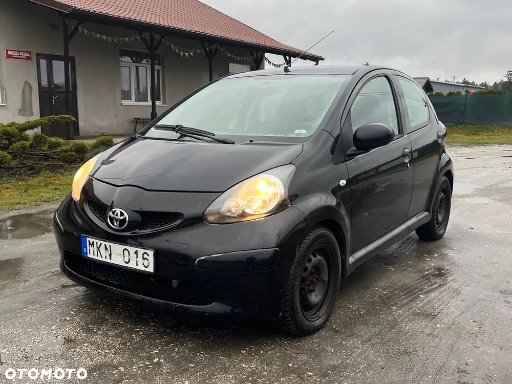 Toyota Aygo - 1