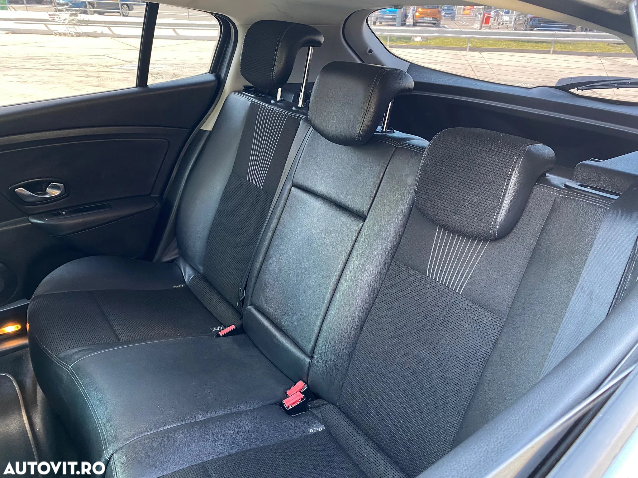 Renault Megane dCi 130 FAP Dynamique - 11