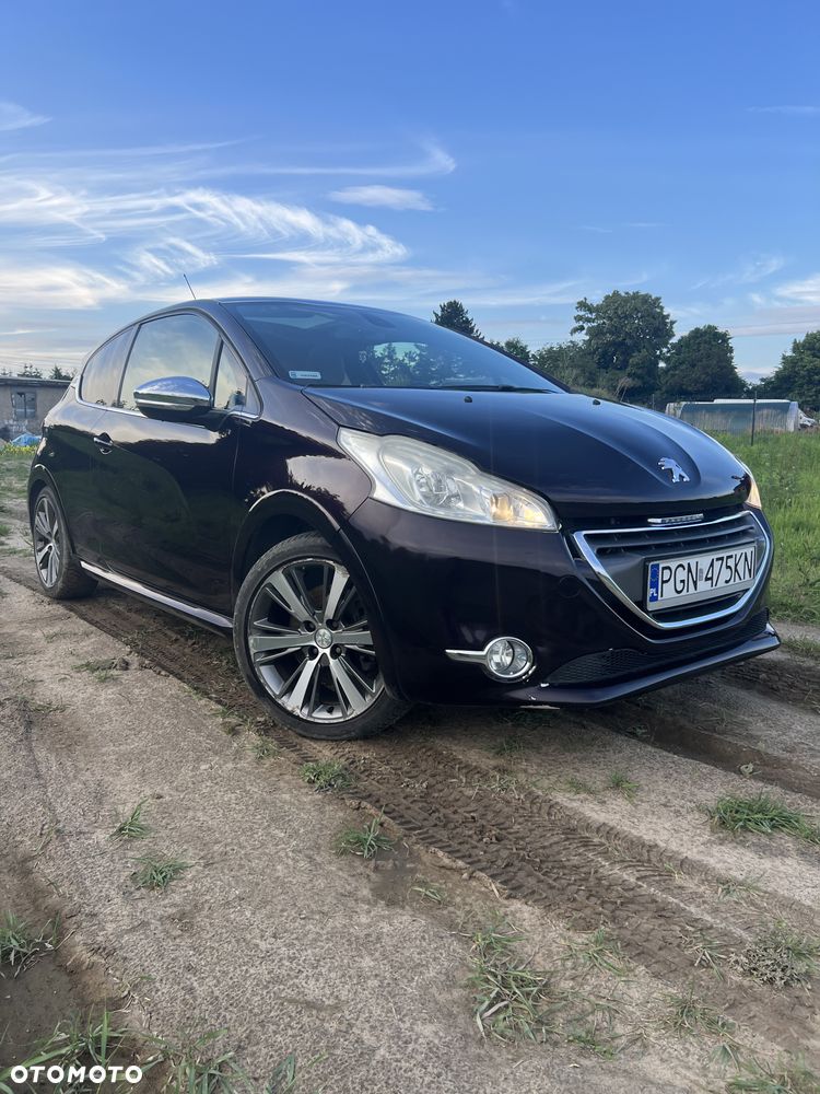Peugeot 208 1.6 THP Allure - 20