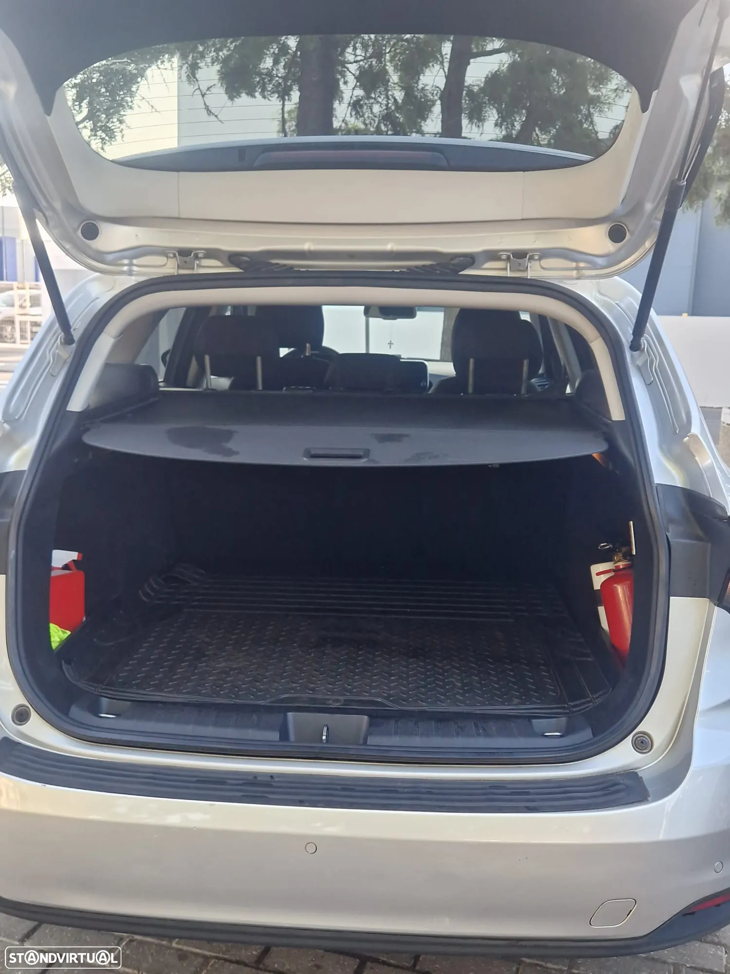 Fiat Tipo Station Wagon 1.3 M-Jet Lounge - 7