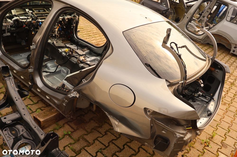 Alfa Romeo Giulia 2.2 D Turbo - 11