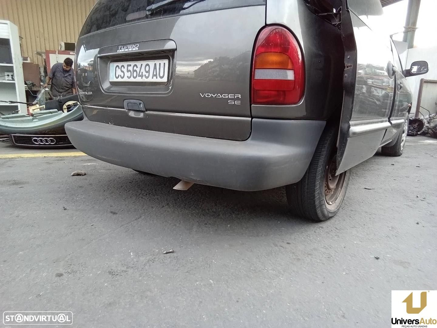 PARA-CHOQUES TRASEIRO CHRYSLER VOYAGER / GRAND VOYAGER III 1999 - - 5