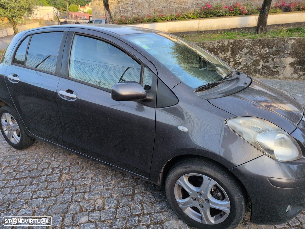 Toyota Yaris 1.0 VVT-i Comfort - 1