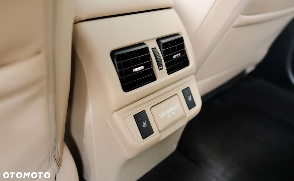 Subaru Outback - 29