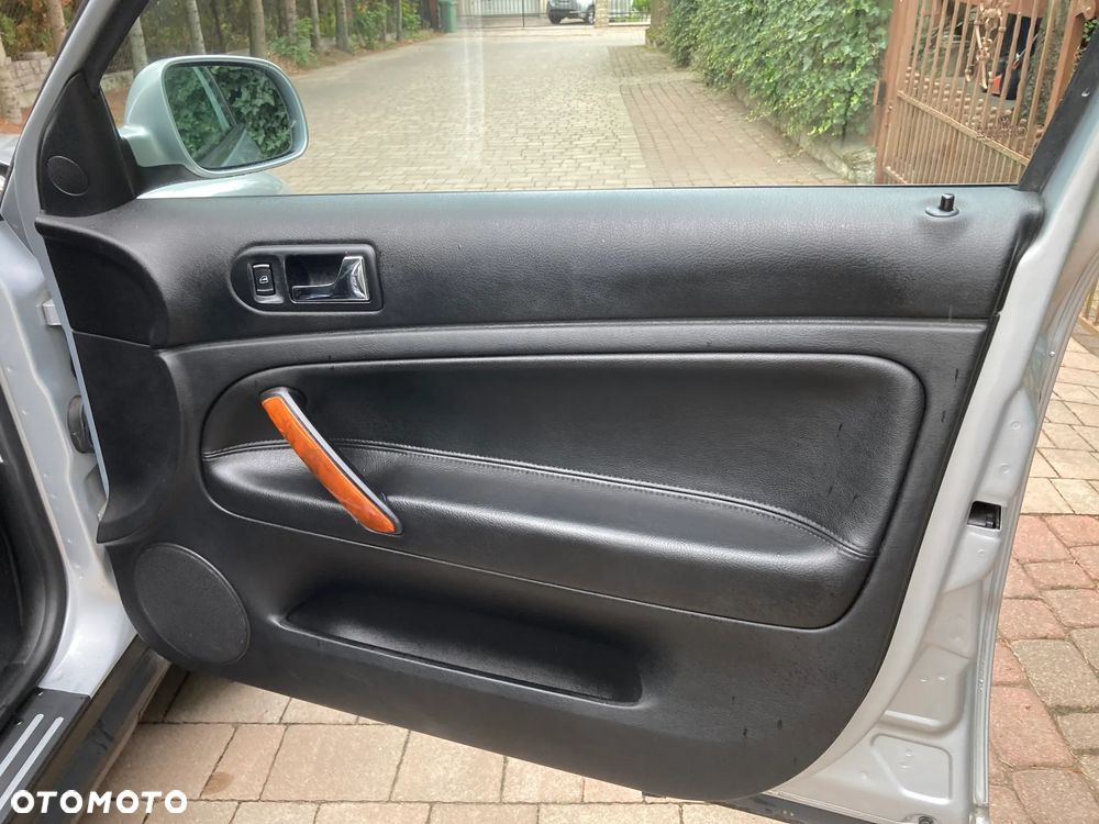 Volkswagen Passat 1.8T Highline Tiptr - 19