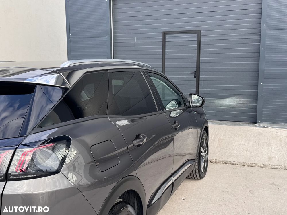 Peugeot 3008 PHEV EAT8 4X4 GT Pack - 18