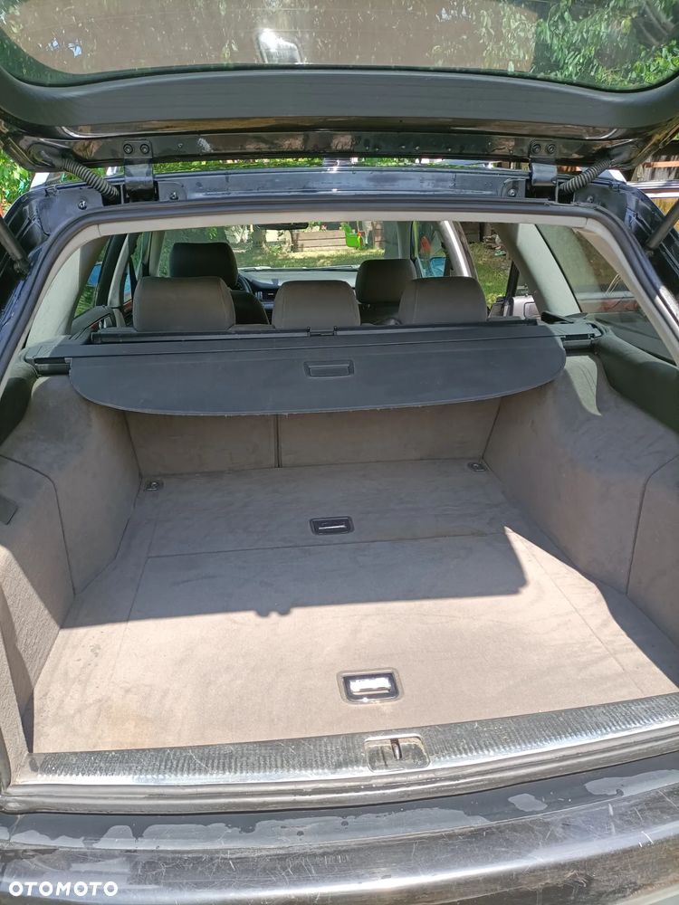 Audi A6 Avant - 11