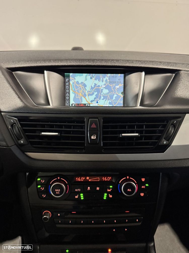 BMW X1 16 d sDrive Line Sport - 31