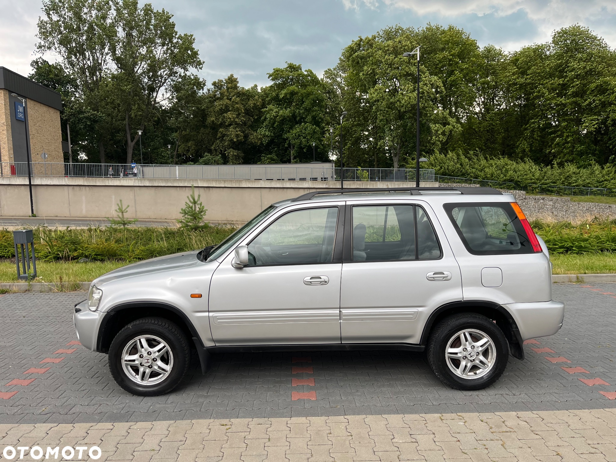 Honda CR-V 2.0 L 4WD - 6